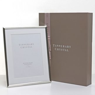 White Mount Photo Frame 5 Inch x 7 Inch