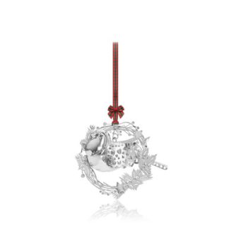 Heirloom Decoration - Robin with Wreath